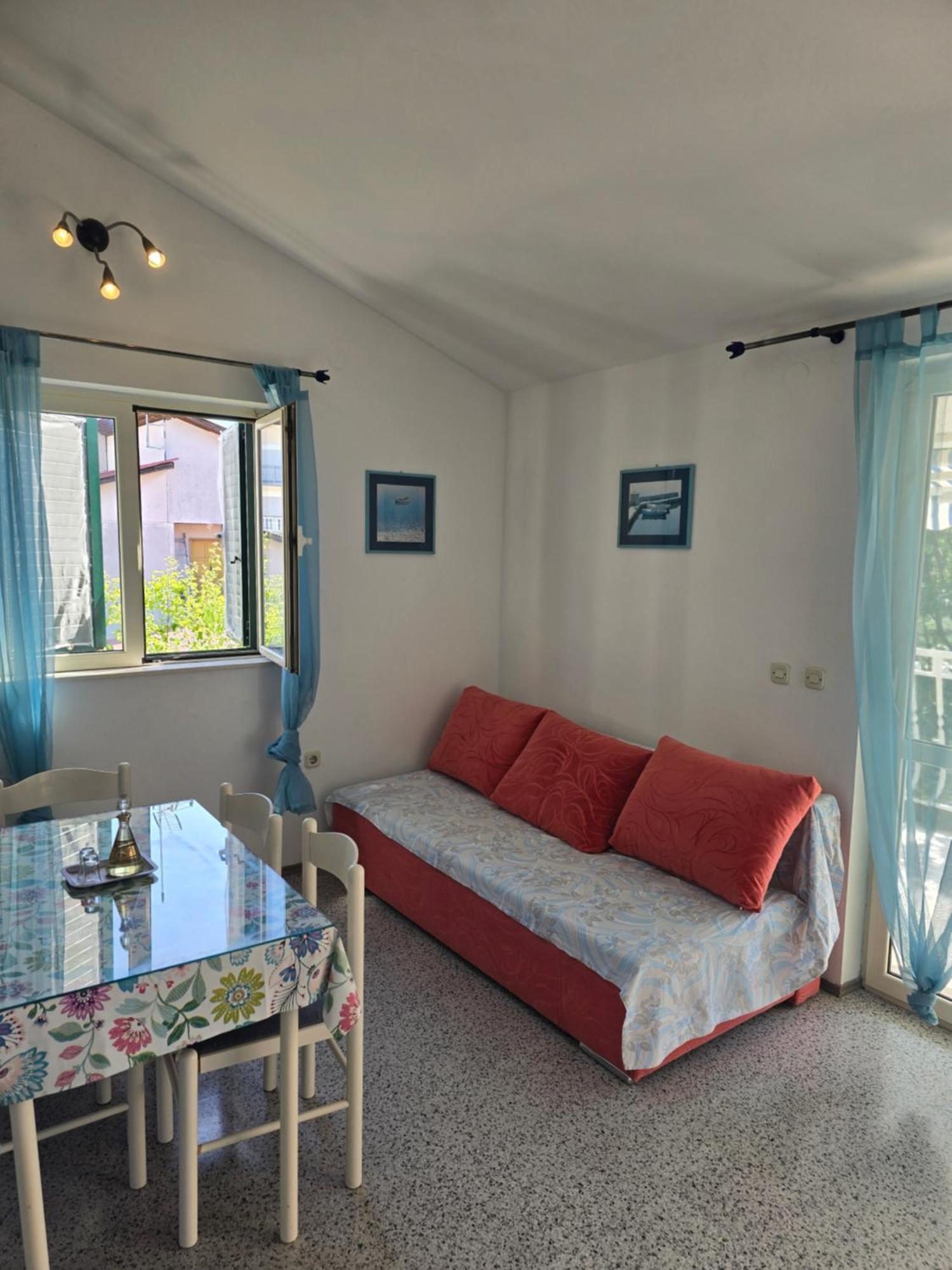 Apartments Vodice Olga Matic Eksteriør billede