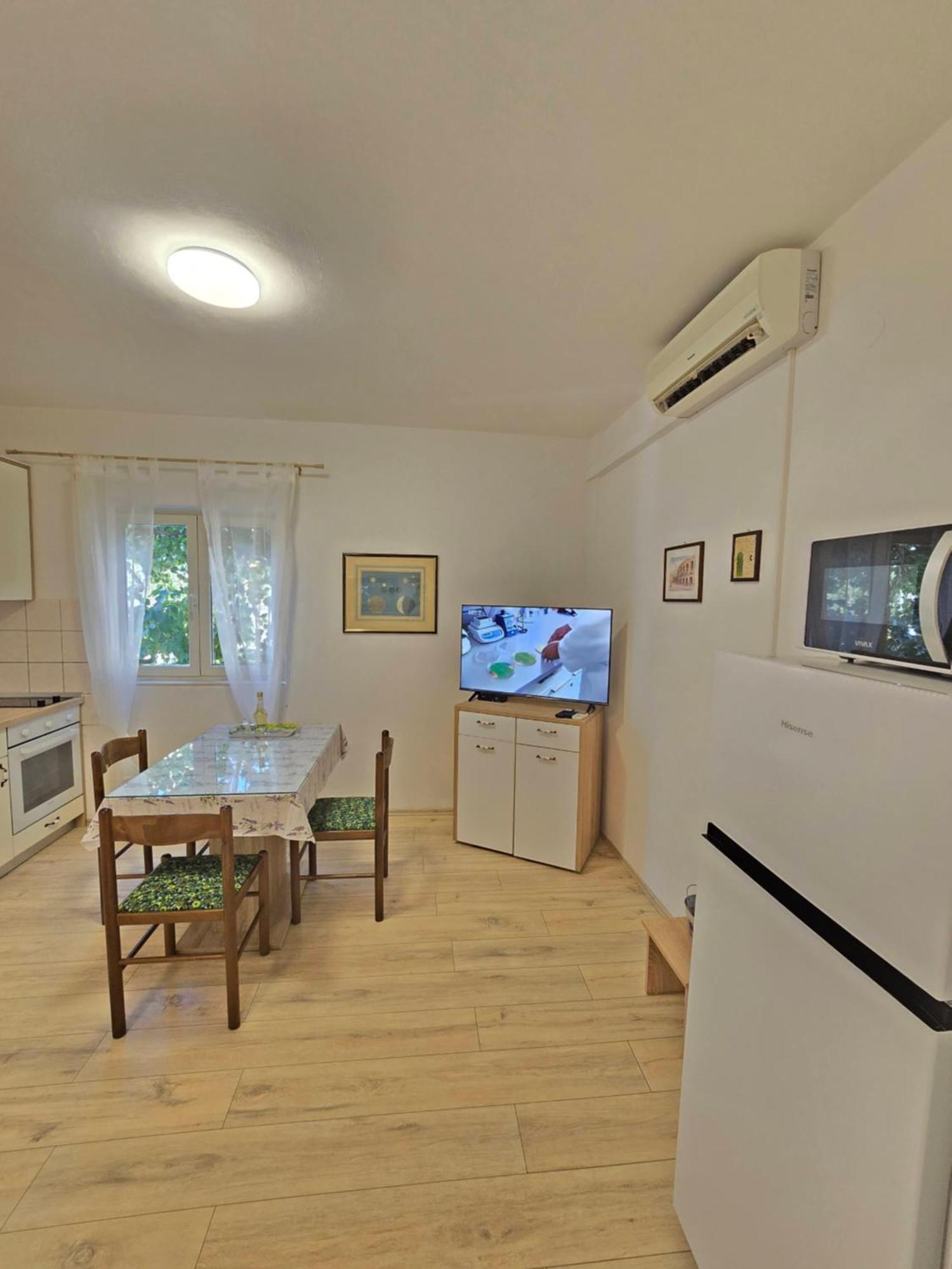 Apartments Vodice Olga Matic Eksteriør billede